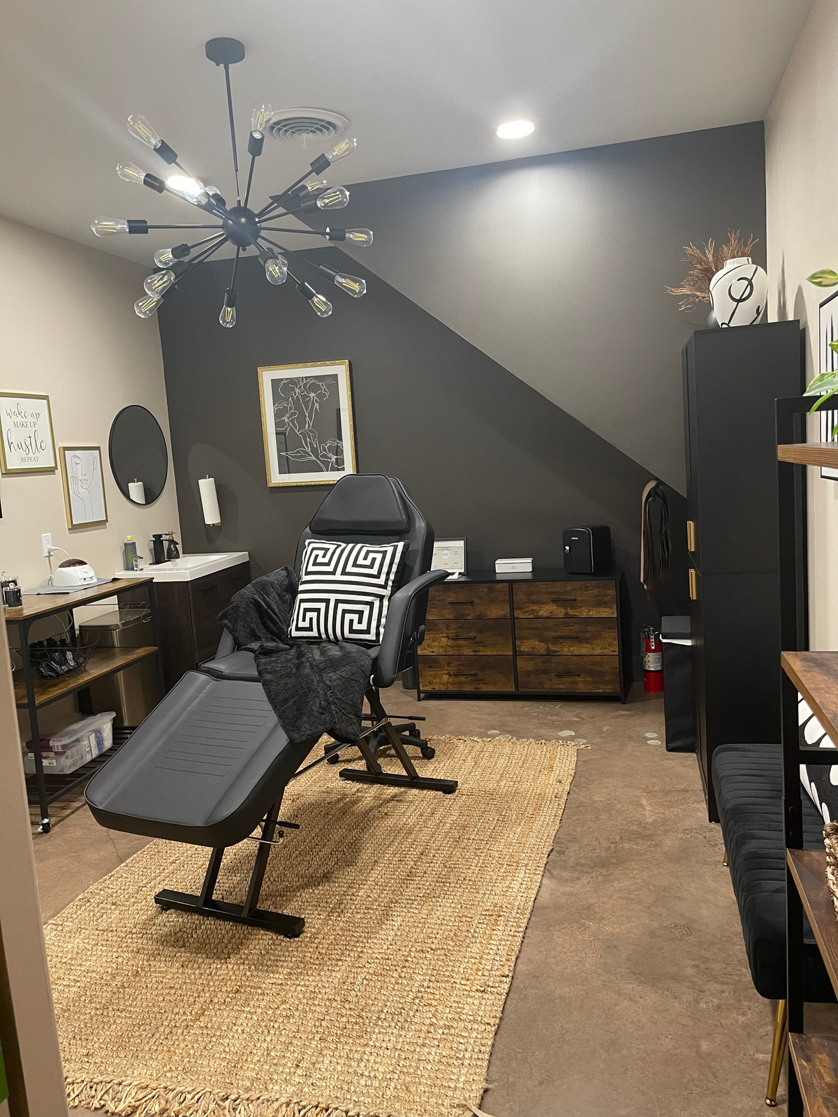 707b108d-552f-4f08-b267-147f09f9a5b3